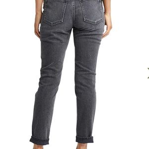 SILVER JEANS: high rise Frisco Tapered, 90’s